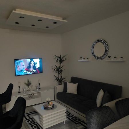 Apartman Rex Svinisce Exterior foto