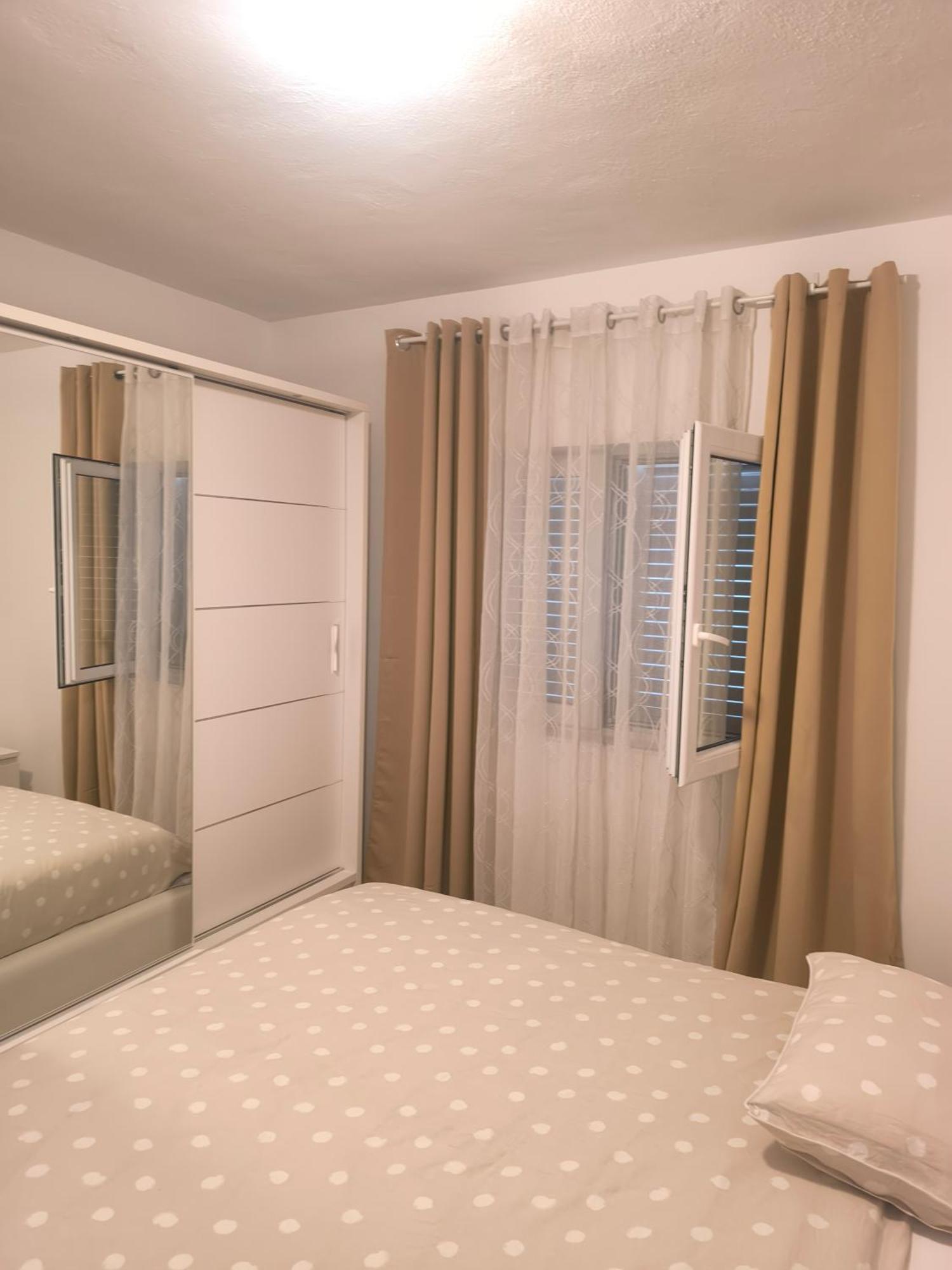 Apartman Rex Svinisce Quarto foto